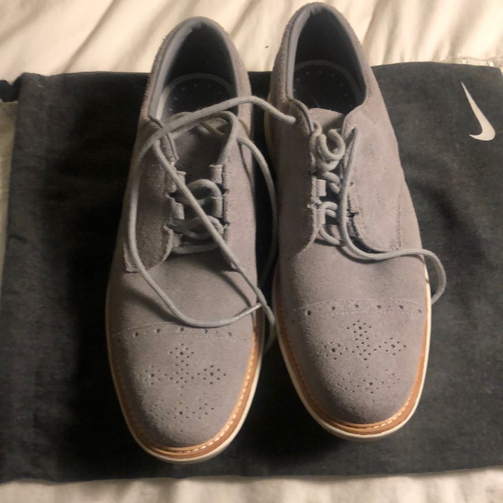 Nike golf shoes, brand new in the box. Size 11.5